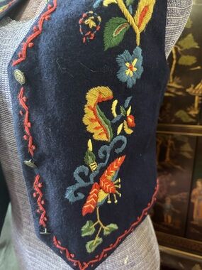 Boho vintage wool Navy Vest with Multicolor Embroidery.